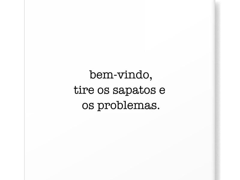 Azulejo de frase TAI com a palavra bem-vindo aplicado na parede de entrada